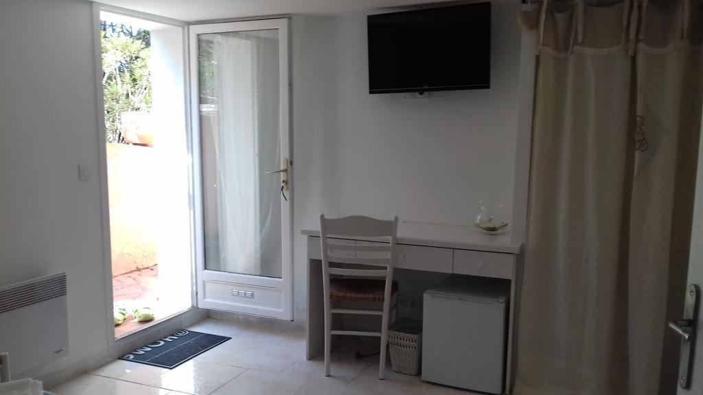Chambres D'Hotes Le Mas Du Bijou Bleu Puget-sur Argens Ngoại thất bức ảnh